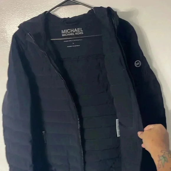 Michel Kors packable down jacket - Picture 9 of 9